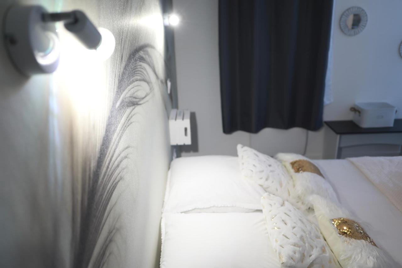 * Les Suites Aux Etoiles * แคลร์มงต์-แฟร์รองด์ ภายนอก รูปภาพ
